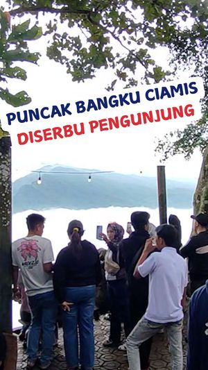 Video: Libur Lebaran, Puncak Bangku Ciamis Diserbu Wisatawan