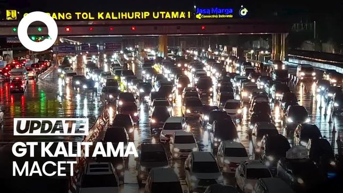 Video: Penampakan Kemacetan di GT Kalitama Malam Ini