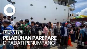 Video: Suasana Pelabuhan Parepare Dipadati Penumpang di H+7 Lebaran