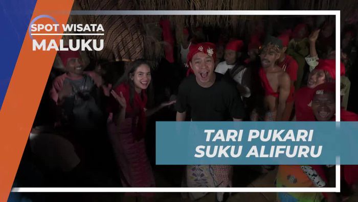 Menari dengan Suku Alifuru: Tari Pukari di Rumah Adat Maluku