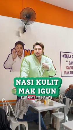 Video: Rela Antre Panjang Demi Cicip Nasi Kulit Ivan Gunawan