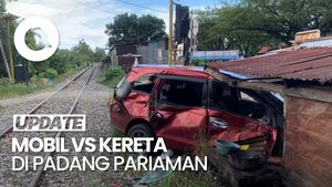 Video: Mobil Vs Kereta Bandara di Padang Pariaman, 3 Orang Luka