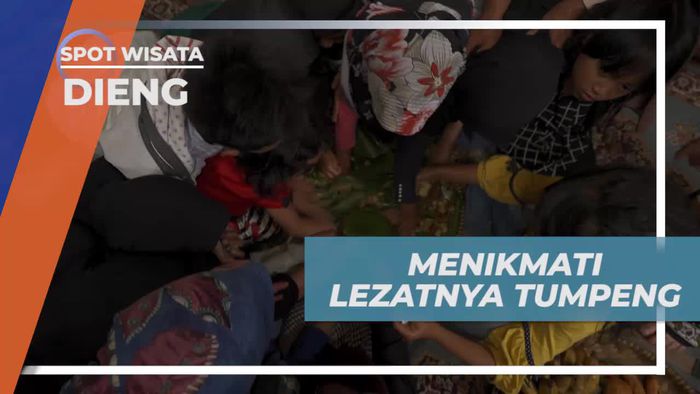 Menikmati Kelezatan Tumpeng bersama di Dieng