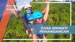 Nikmati Pemandangan Terbaik dengan Paralayang di Padang