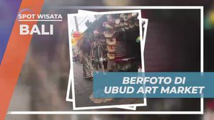Berfoto di Spot Menarik Ubud Art Market, Bali