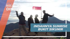 Mengagumi Indahnya Matahari Terbit dari Bukit Sikunir
