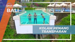 Petualangan Seru Berenang di Kolam Renang Transparan di The Edge, Bali