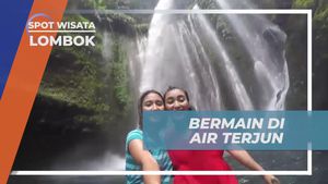 Bermain dan Berenang di Air Terjun Tiu Kelep, Lombok
