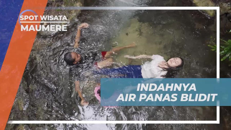 Mengagumi Keindahan Alam di Sumber Air Panas Blidit, Maumere