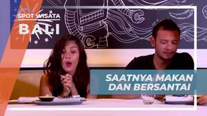 Makan dan Bersantai Setelah Seharian Beraktivitas di Bali