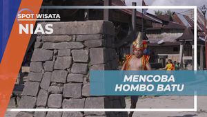 Mencoba Sensasi Lompat Batu Di Pulau Nias