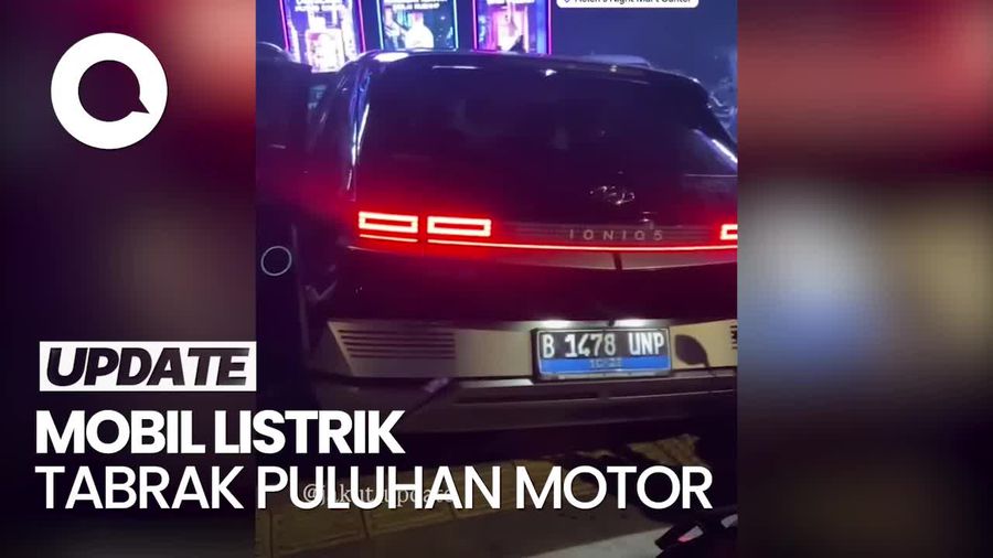 Video: Hyundai Ioniq 5 Tabrak Puluhan Motor Parkir di Diskotek Sunter