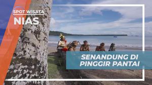 Menikmati Senandung Indah di Pinggir Pantai Desa Bawomataluo, Nias