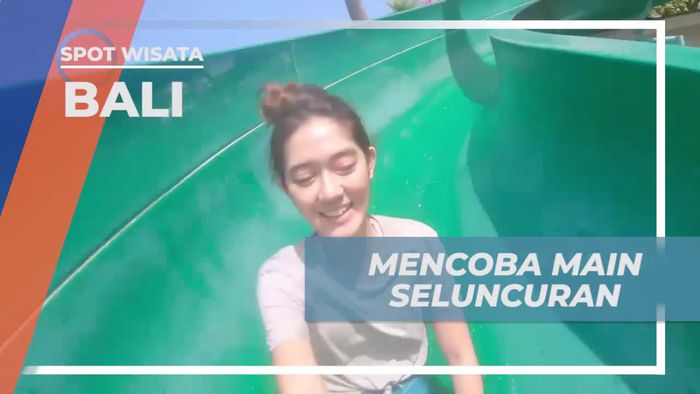 Menyusuri Seluncuran Tinggi yang Mengasyikkan di Kolam Renang Hotel Bali