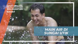 Bersenang-senang dengan Permainan Air di Sungai Utik, Kalimantan Barat