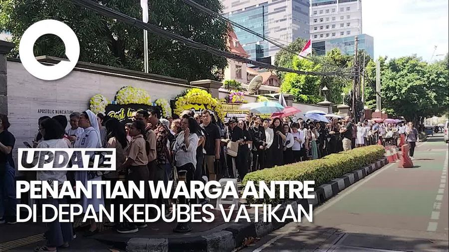 Video Warga Tangerang Antre 2 Jam Demi Doakan Paus Fransiskus: Semoga Damai di Surga