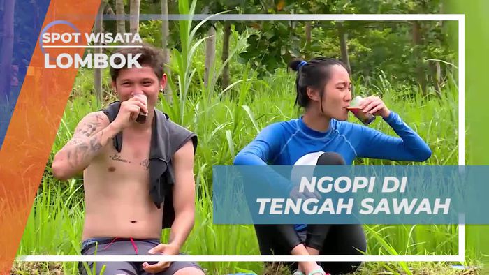  Ngopi Santai di Tengah Sawah yang Indah di Lombok