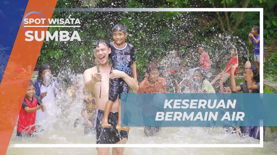 Bermain Ceria Bersama Anak-Anak di Desa Prai Ijing, Sumba
