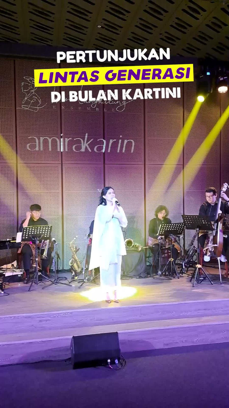Video: Menikmati Penampilan Lintas Generasi Suara Wanita: Karya & Cerita