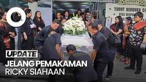 Video Jenazah Ricky Siahaan Diberangkatkan ke San Diego Hills
