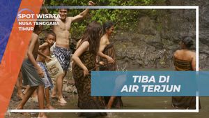 Sampai di Air Terjun yang Menyegarkan di Nusa Tenggara Timur