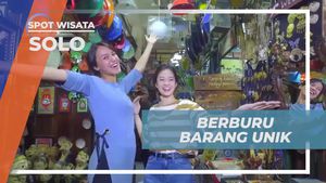 Berburu Barang Unik dan Kuno di Pasar Triwindu, Solo