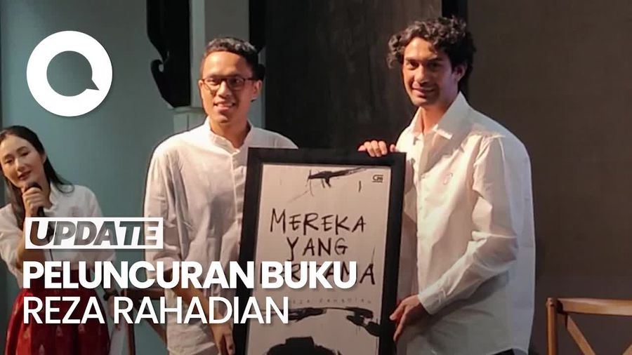 Video: 20 Tahun Berkarier di Dunia Seni Peran, Reza Rahadian Luncurkan Buku