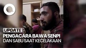 Video Penggeledahan Rumah Pengacara yang Bawa Senpi-Sabu Saat Kecelakaan