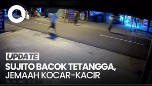 Video Jemaah Salat Subuh Kocar-kacir Usai Sujito Bacok 3 Tetangganya