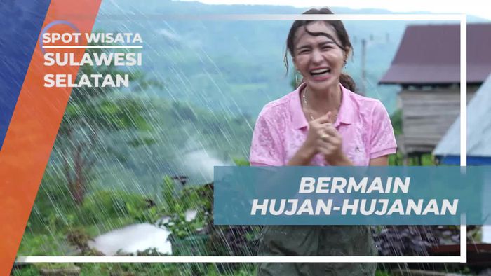 Bergembiralah Bermain Hujan-Hujanan di Ruang Terbuka Bonto Manurung, Sulawesi Selatan
