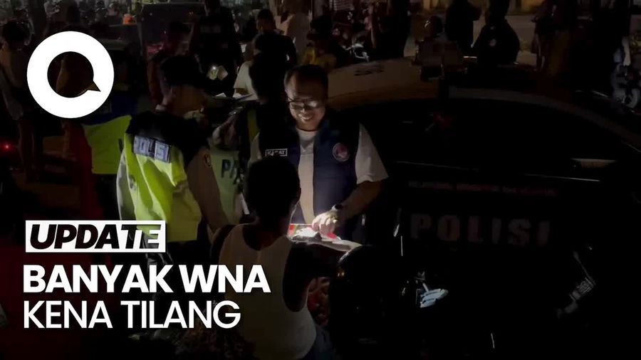 Video: Puluhan WNA Ditilang gegara Berkendara Tak Pakai Helm di Jalanan Bali