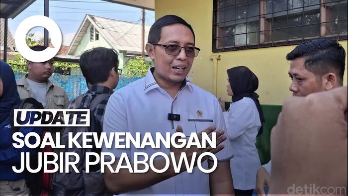 Video Hasan Nasbi soal Mensesneg Jadi Jubir Presiden: Tak Tumpang Tindih