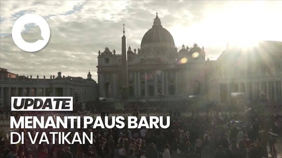 Video: Konklaf Dimulai, Massa Berkumpul di Lapangan Santo Petrus