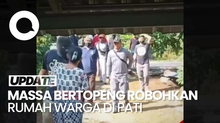 Video: Heboh Rumah Petani di Pati Dirobohkan Massa Bertopeng
