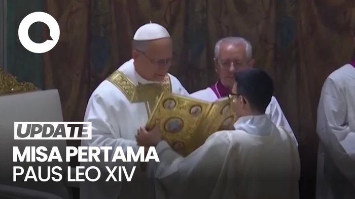 Video Paus Leo XIV Gelar Misa Pertama di Kapel Sistina