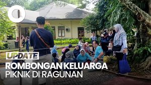 Video: Cerita Rombongan Keluarga Pilih Piknik di Ragunan Saat Libur Waisak