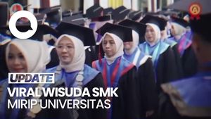 Video: Viral Wisuda SMK di Purwokerto Mirip Universitas, Ini Kata Kepsek