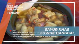 Memasak Sayur Biot Tradisional di Sulawesi Tengah