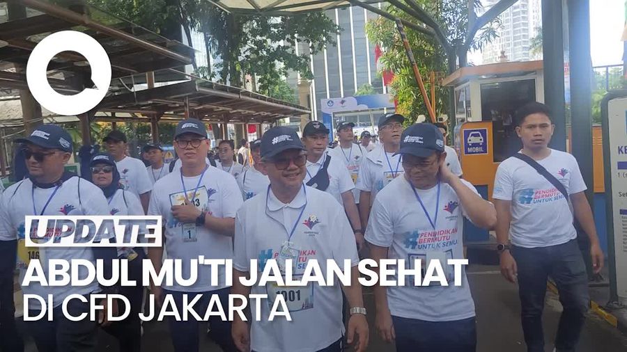 Video: Momen Abdul Muti Jalan Sehat untuk Peringati Hardiknas 2025