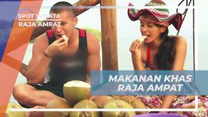 Mencicipi Makanan Khas Sagu di Raja Ampat