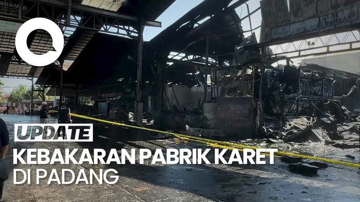  Video: Polisi Selidiki Penyebab Kebakaran Pabrik Karet di Padang