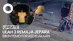 Video: Ulah Jahat Remaja Jepara Taruh Bangku di Jalan Bikin Pemotor Kecelakaan