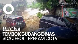 Video: Detik-Detik Tembok Gudang Dinas SDA Jebol Imbas Hujan Deras