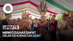 Video: Sambangi Kalteng, Menko Zulhas Dapat Gelar Kehormatan Adat
