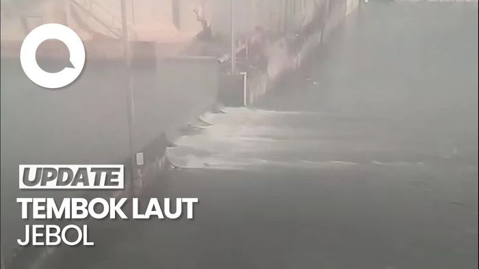 Video: Detik-detik Tembok Penahan Air Laut di Pelabuhan Tanjung Emas Jebol