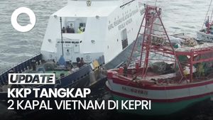 Video: Aksi KKP Tangkap 2 Kapal Ikan Asing di Natuna Utara