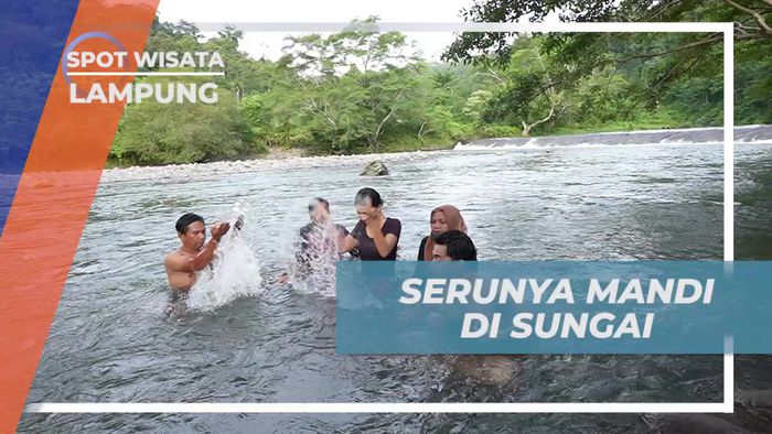 Menikmati Momen Seru Mandi di Sungai Way Bim-Bim Lampung bersama Selebriti  