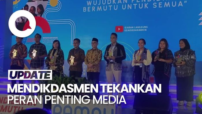 Video: Kemendikdasmen Beri Penghargaan detikcom Jadi Media Terproduktif