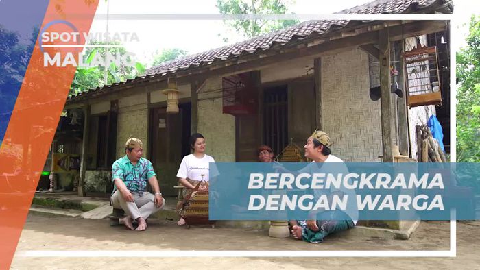 Bercengkrama Akrab dengan Warga di Desa Sanankerto, Malang