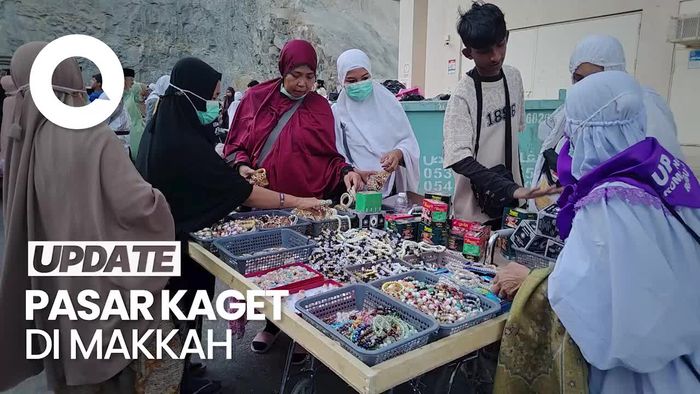 Video Pasar Kaget di Sekitar Pondokan Jemaah Indonesia